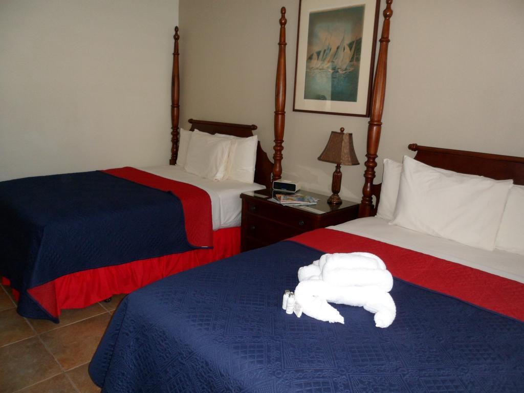 Parador Turtle Bay Inn 라 파르게라 외부 사진