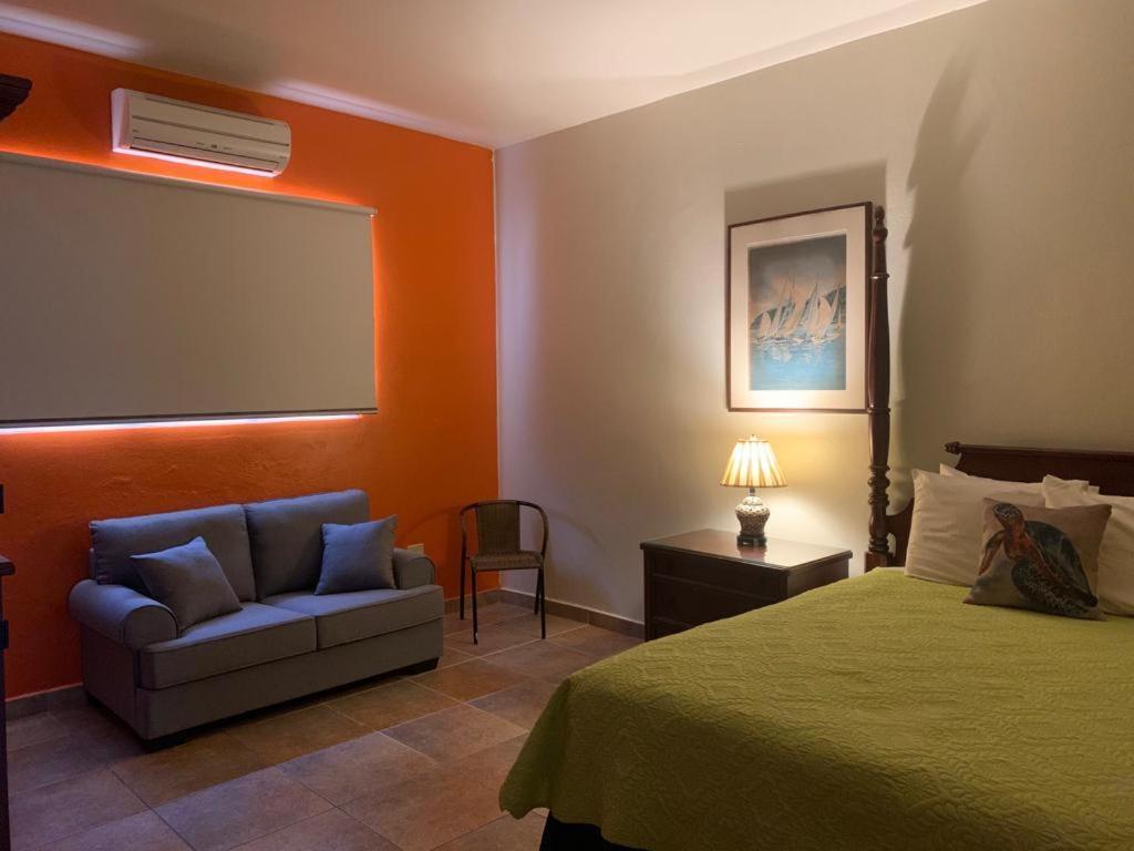 Parador Turtle Bay Inn 라 파르게라 외부 사진